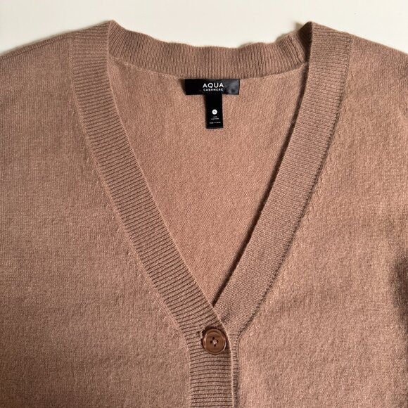 AQUA Cashmere Shell Stitch Sleeve Cashmere Sweater-Wheat Ivory - Picture 8 of 8